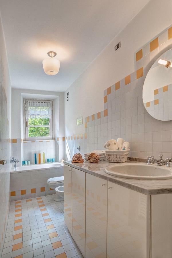 Villa Il Cigno Lakeside Oliveto Lario Экстерьер фото